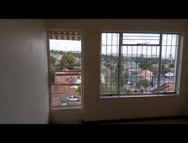 1 BEDROOM PROPERTY TO RENT IN GILLVIEW